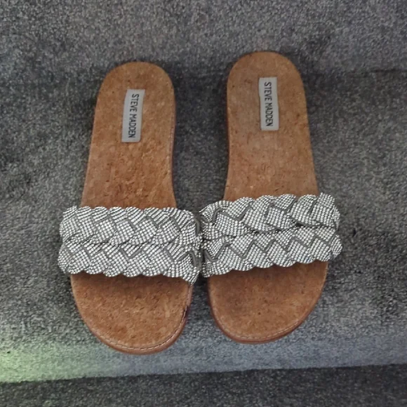 Steve Madden Silver Braided Slide Sandals - Picture 3 of 8